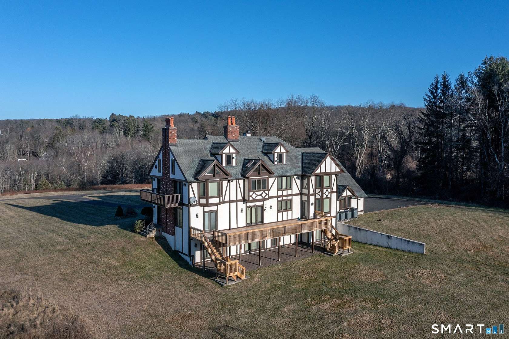 14.8 Acres of Land with Home for Sale in Roxbury, Connecticut