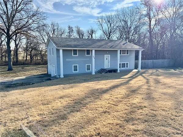 2 Acres of Residential Land with Home for Sale in Warrensburg, Missouri