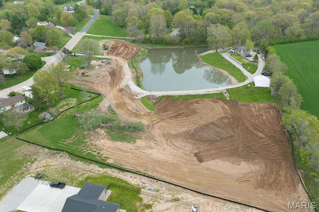 0.37 Acres of Residential Land for Sale in Columbia, Illinois