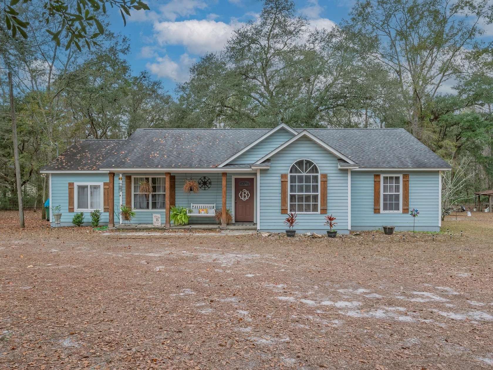 2 Acres of Residential Land with Home for Sale in Crawfordville, Florida