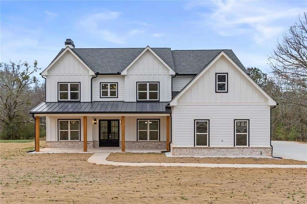 2.1 Acres of Residential Land with Home for Sale in Social Circle, Georgia