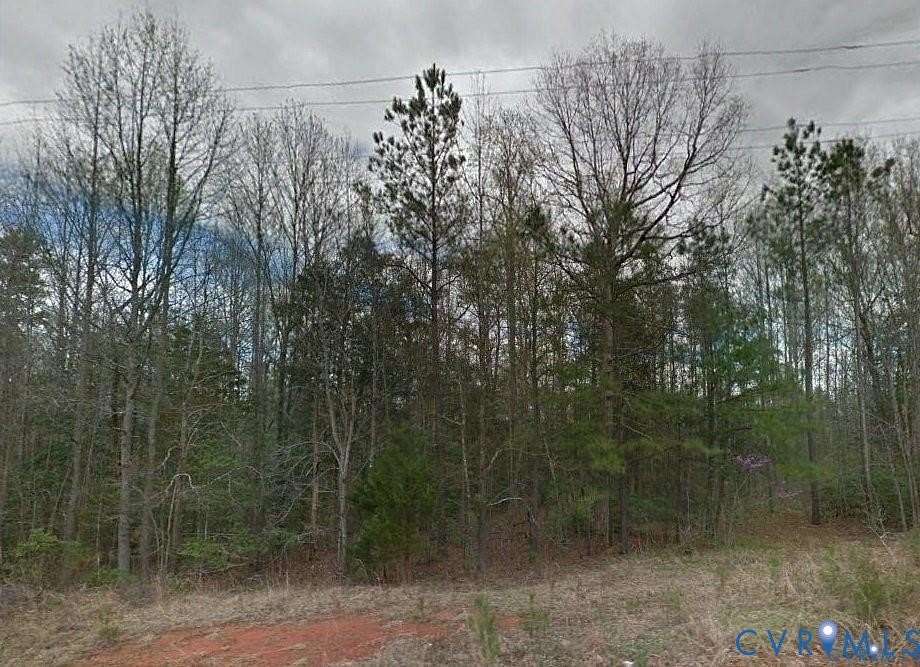 10 Acres of Residential Land with Home for Sale in Montpelier, Virginia