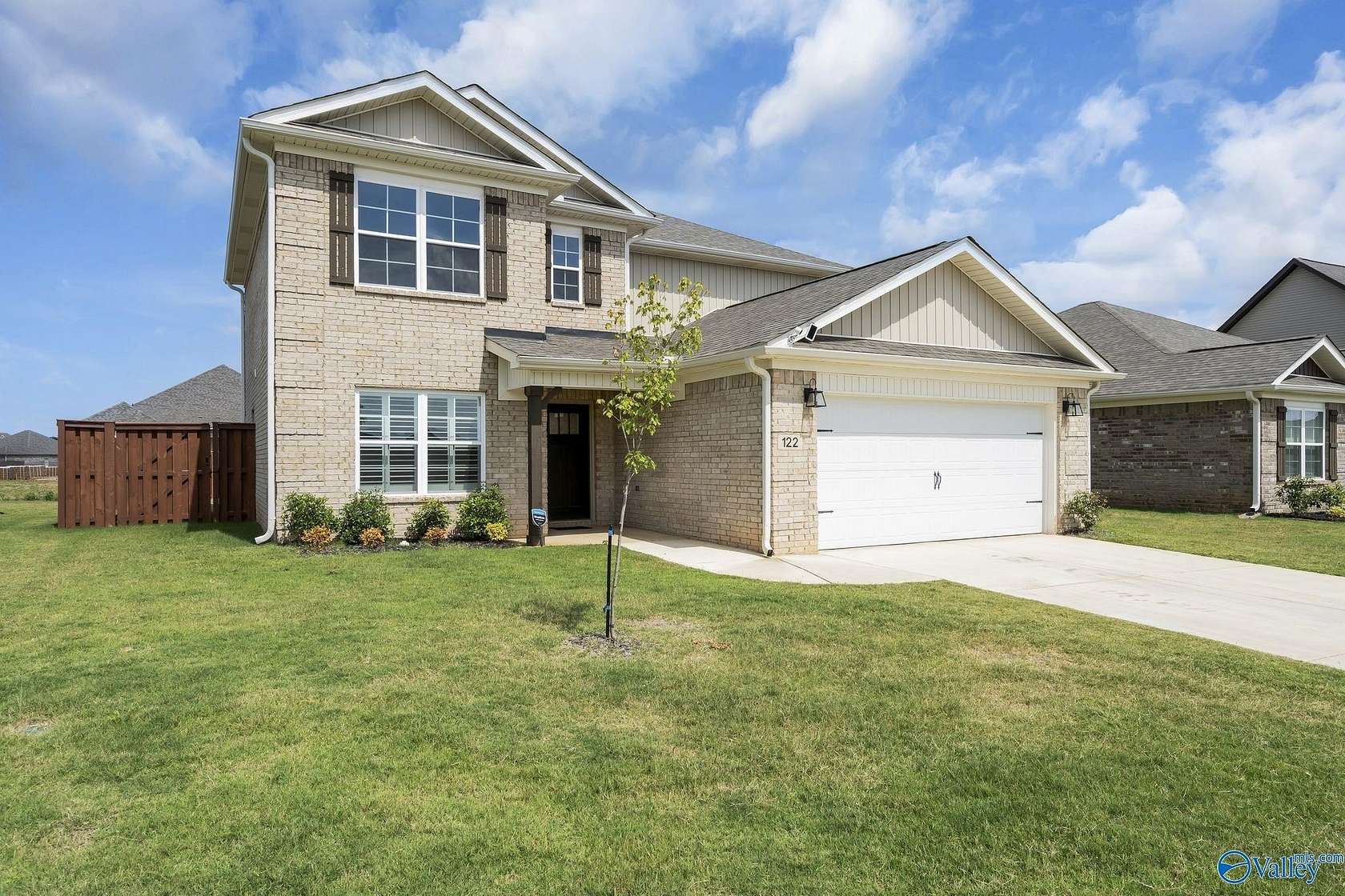 33.1 Acres of Land with Home for Lease in Meridianville, Alabama