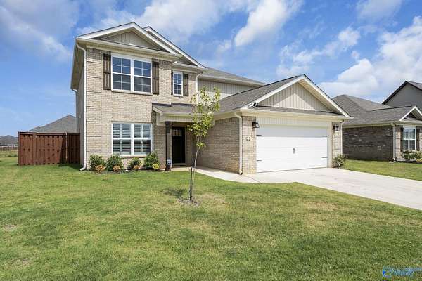 33.1 Acres of Land with Home for Lease in Meridianville, Alabama