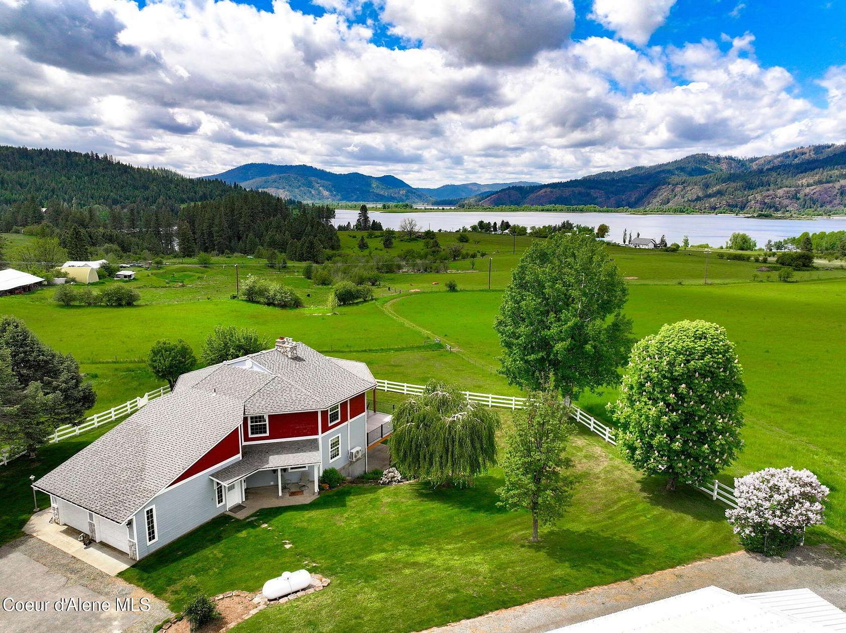 14.5 Acres of Land with Home for Sale in Medimont, Idaho
