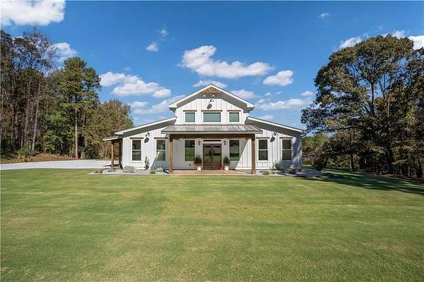 17.2 Acres of Land with Home for Sale in Maysville, Georgia