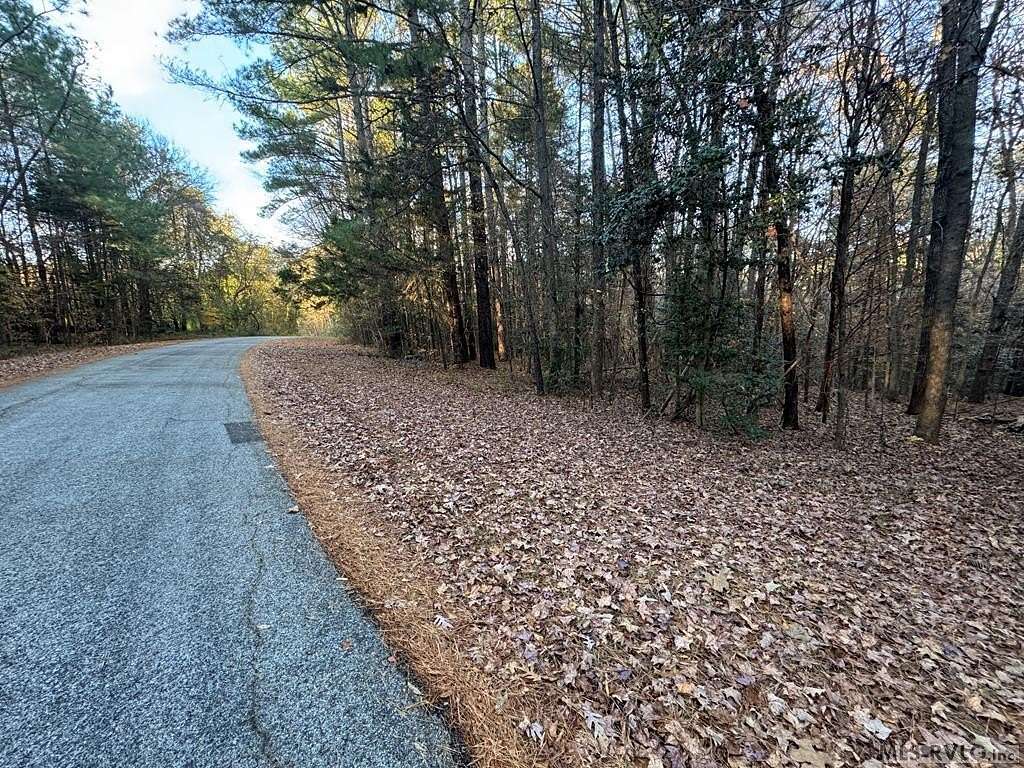 1.53 Acres of Residential Land for Sale in Bracey, Virginia