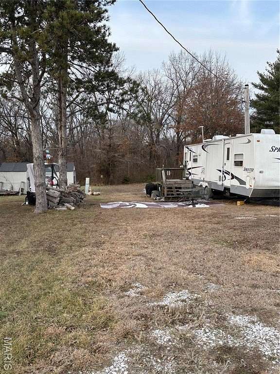 0.22 Acres of Residential Land for Sale in Carlyle, Illinois