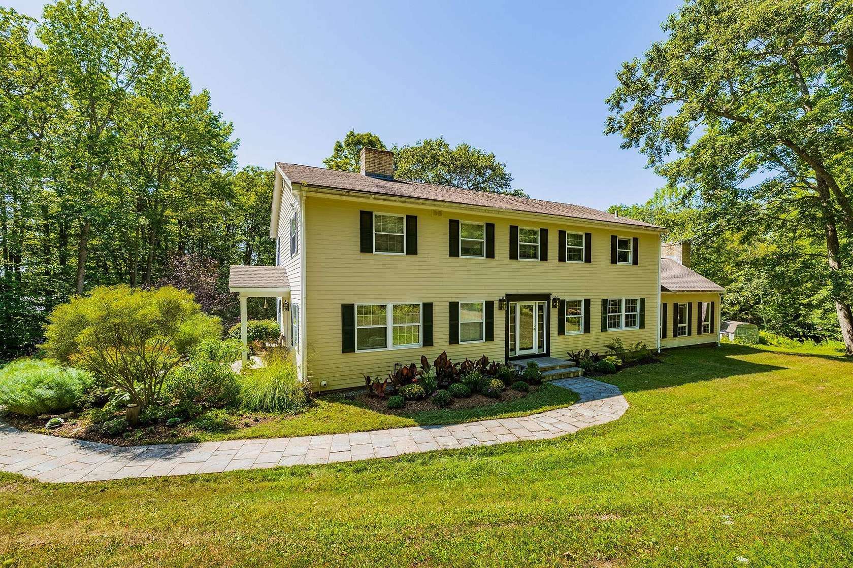 2.2 Acres of Residential Land with Home for Sale in Hanover, New Hampshire