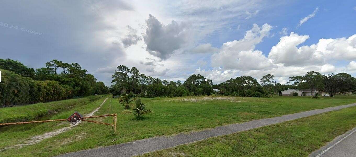 1.33 Acres of Residential Land for Sale in The Acreage, Florida
