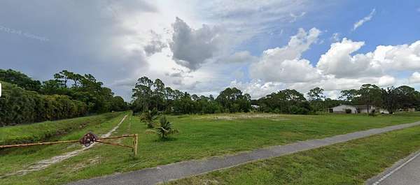 1.33 Acres of Residential Land for Sale in The Acreage, Florida
