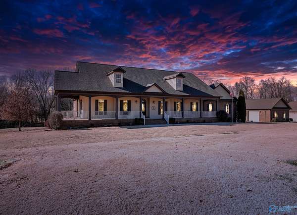 2.8 Acres of Residential Land with Home for Sale in New Market, Alabama