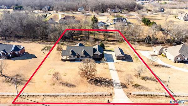 2.8 Acres of Residential Land with Home for Sale in New Market, Alabama