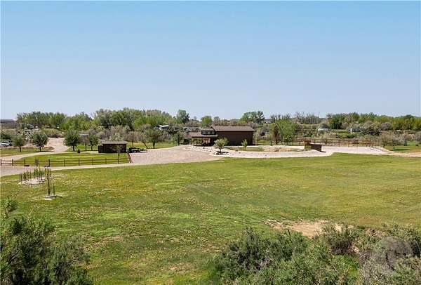 13.7 Acres of Improved Land for Sale in Billings, Montana