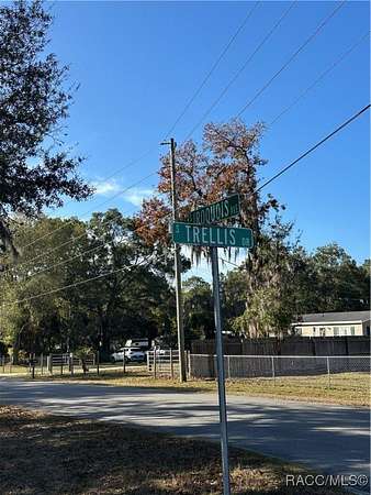 1 Acre of Residential Land for Sale in Homosassa, Florida