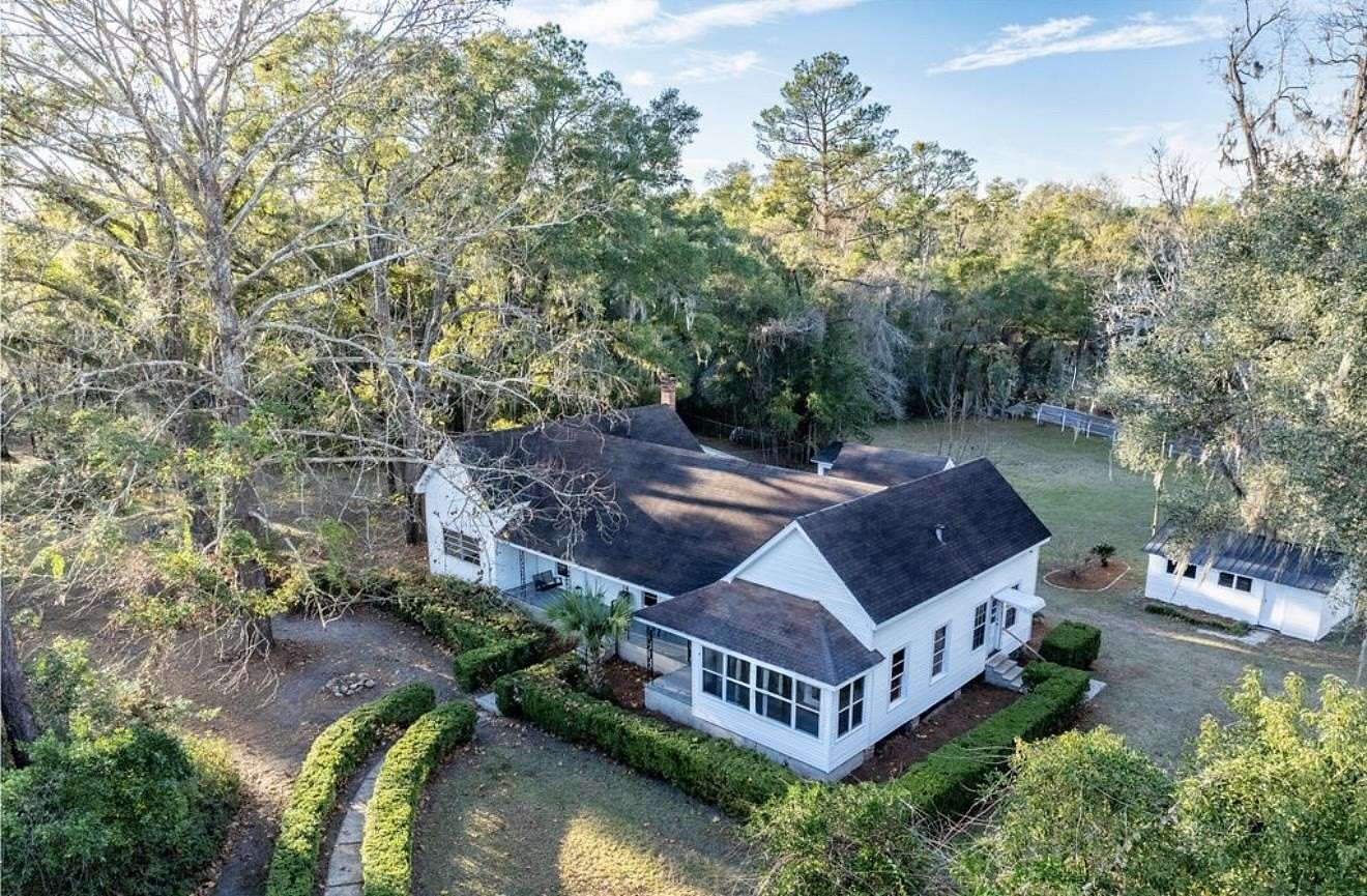 2.89 Acres of Improved Mixed-Use Land for Sale in Tallahassee, Florida