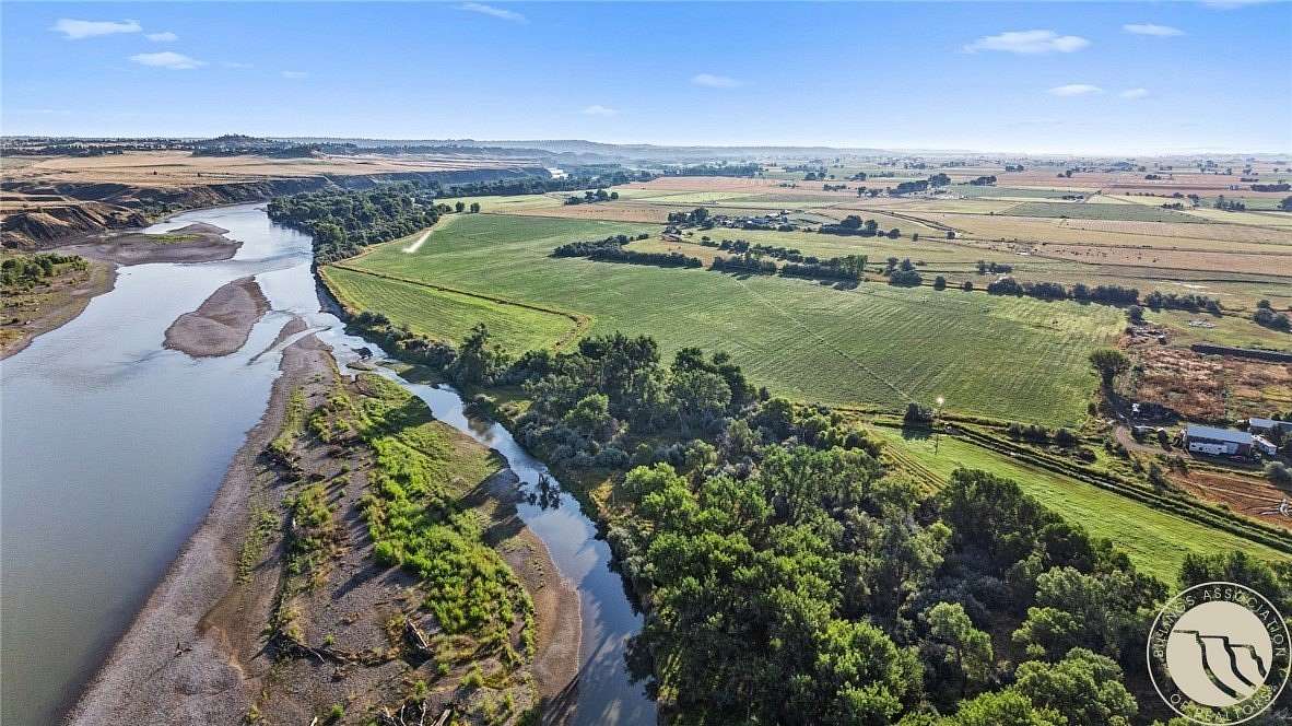 130 Acres of Recreational Land for Sale in Huntley, Montana