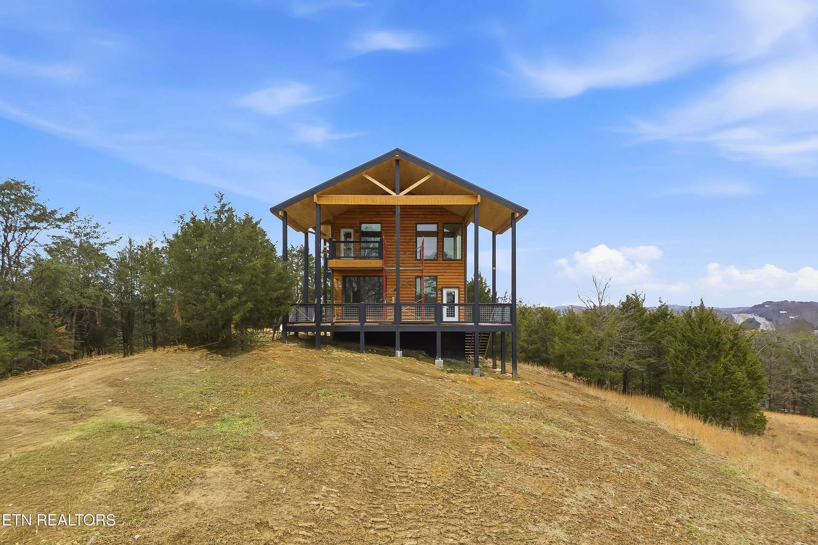 5 Acres of Improved Mixed-Use Land for Sale in Kodak, Tennessee