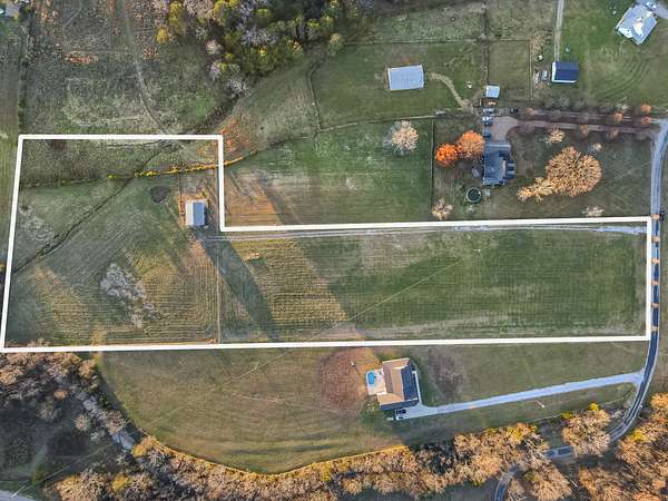 7.26 Acres of Land for Sale in Chapel Hill, Tennessee