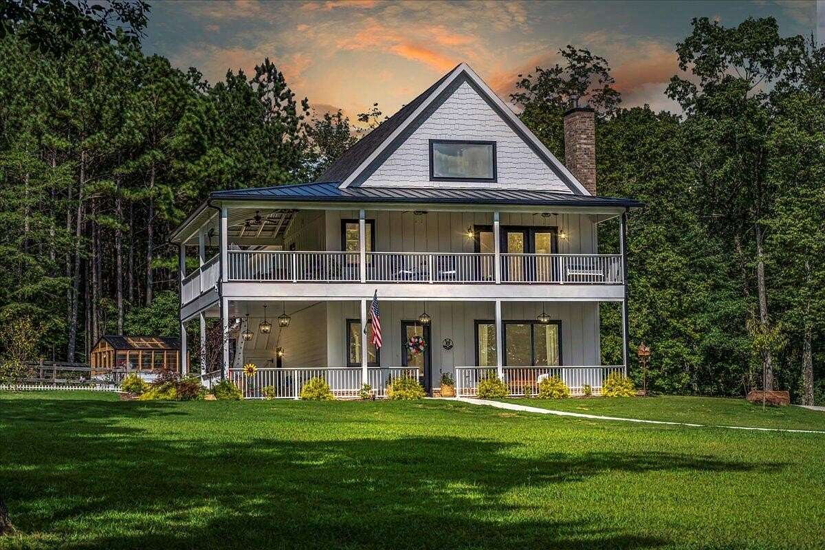 4.59 Acres of Land with Home for Sale in Jasper, Tennessee