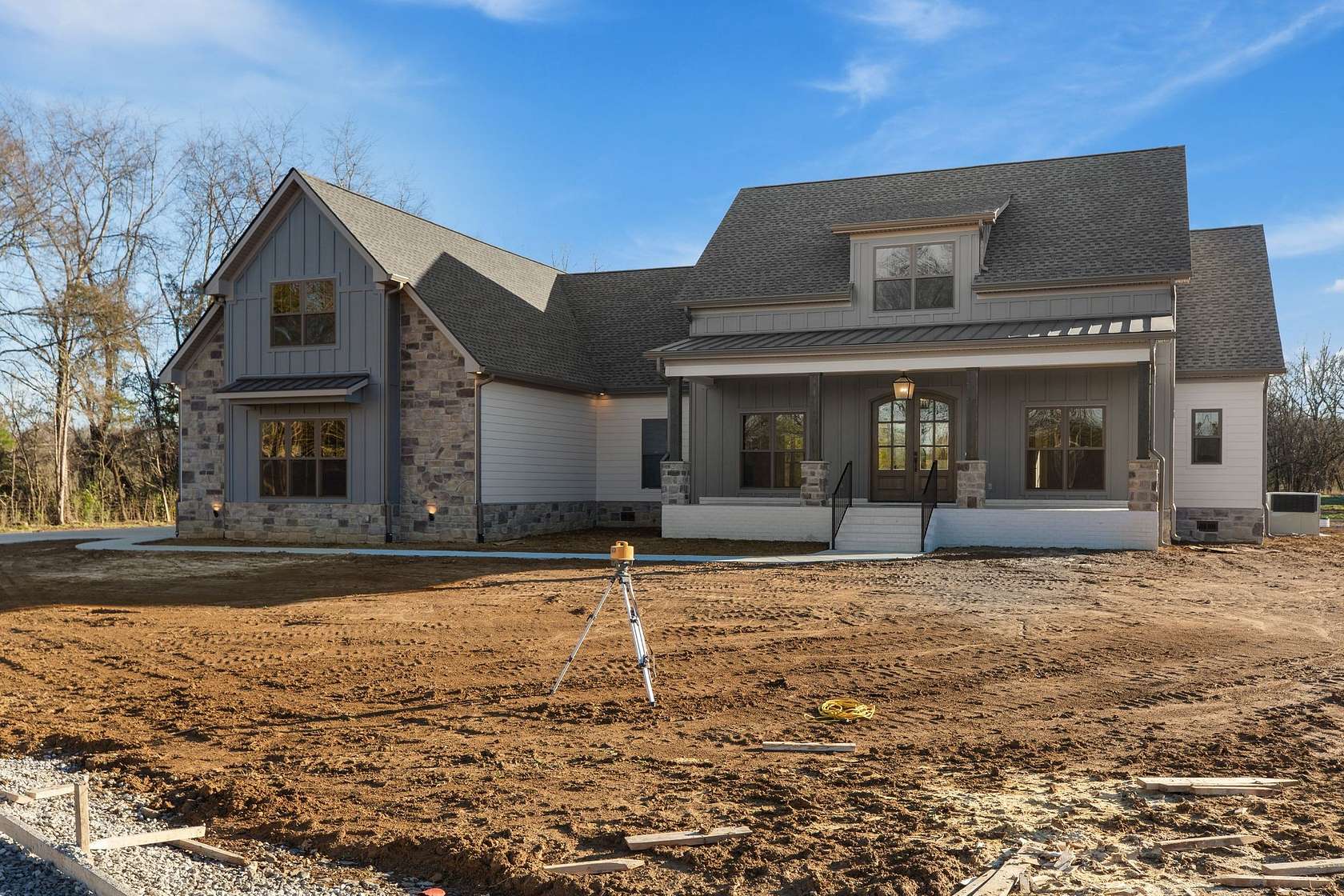 2.63 Acres of Residential Land with Home for Sale in Murfreesboro, Tennessee