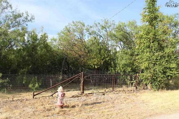 10 Acres of Land for Sale in Archer City, Texas