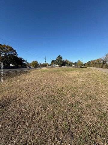 0.32 Acres of Mixed-Use Land for Sale in Navasota, Texas