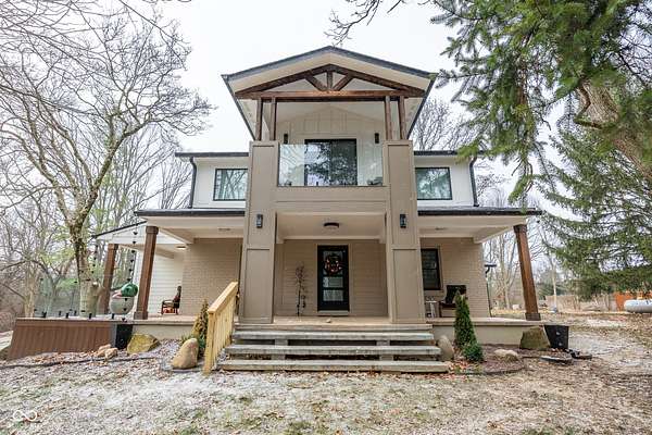 12.3 Acres of Land with Home for Lease in Zionsville, Indiana