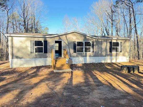 5 Acres of Residential Land with Home for Sale in Buchanan, Georgia