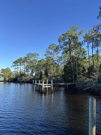 1 Acre of Land for Sale in Carrabelle, Florida