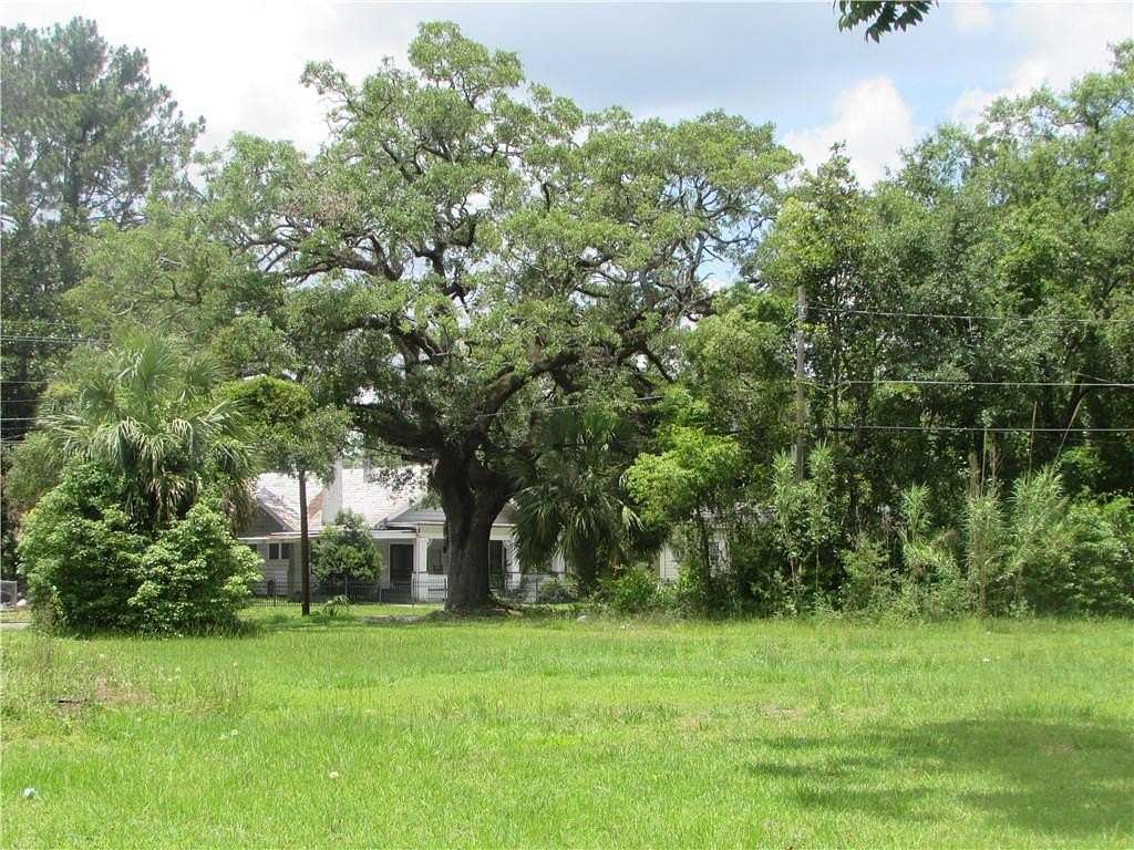 0.57 Acres of Land for Sale in Waycross, Georgia