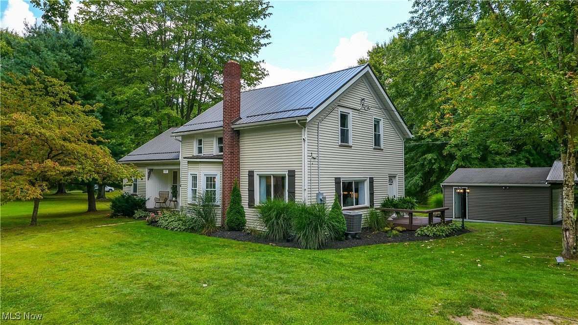 6 Acres of Residential Land with Home for Sale in Garrettsville, Ohio