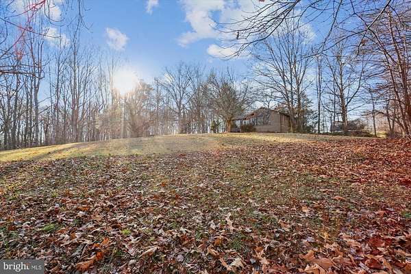 9 Acres of Residential Land with Home for Sale in Boyds, Maryland