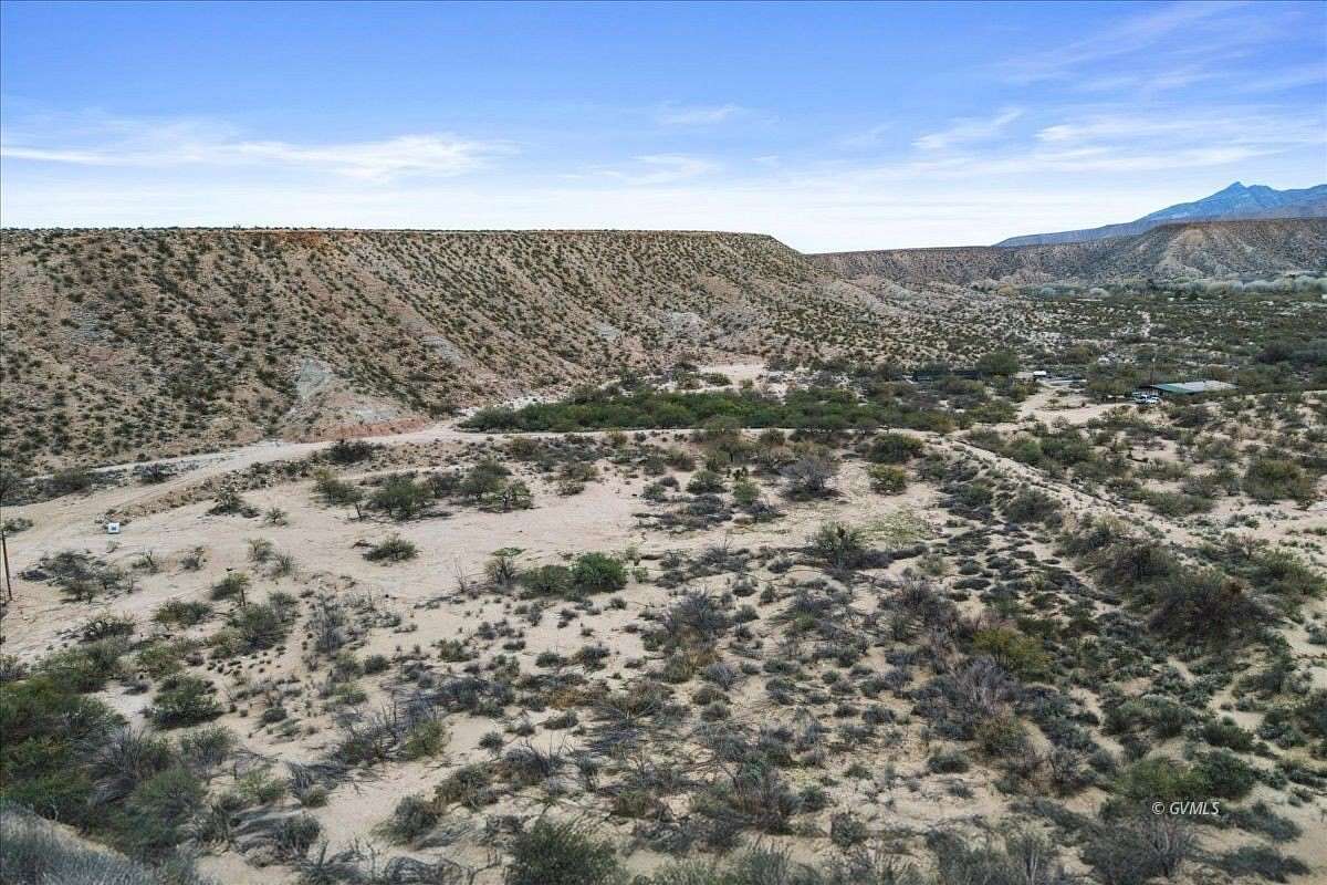 42 Acres of Agricultural & Residential Land for Sale in Pima, Arizona