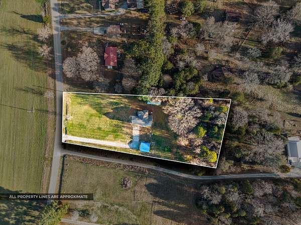 1.75 Acres of Residential Land with Home for Sale in Cumberland Furnace, Tennessee