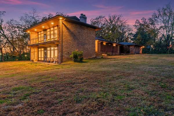 3.4 Acres of Residential Land with Home for Sale in Lebanon, Tennessee