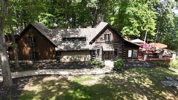 2 Acres of Residential Land with Home for Lease in Westerville, Ohio