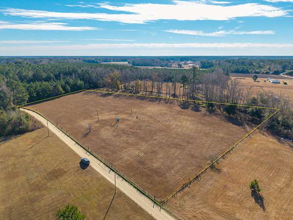 5 Acres of Land for Sale in Summerton, South Carolina