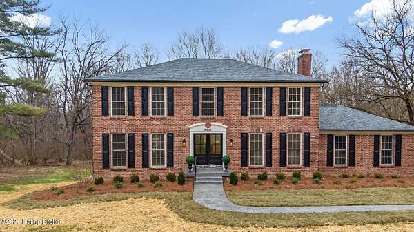 1.59 Acres of Residential Land with Home for Sale in Crestwood, Kentucky