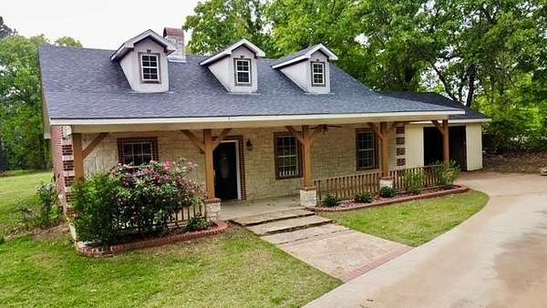 3.36 Acres of Land with Home for Sale in Brownsboro, Texas