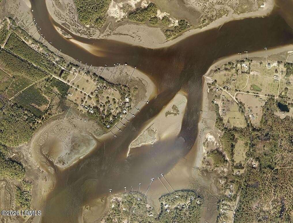 0.94 Acres of Residential Land for Sale in Beaufort, South Carolina