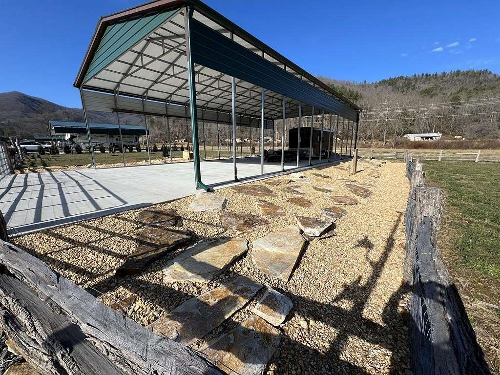 0.38 Acres of Residential Land for Sale in Stecoah, North Carolina