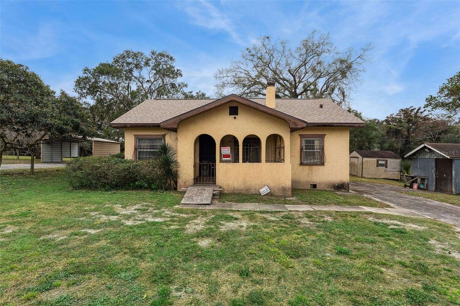 2.74 Acres of Residential Land with Home for Sale in Orlando, Florida