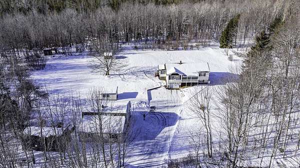 5.23 Acres of Residential Land with Home for Sale in Bangor, Maine