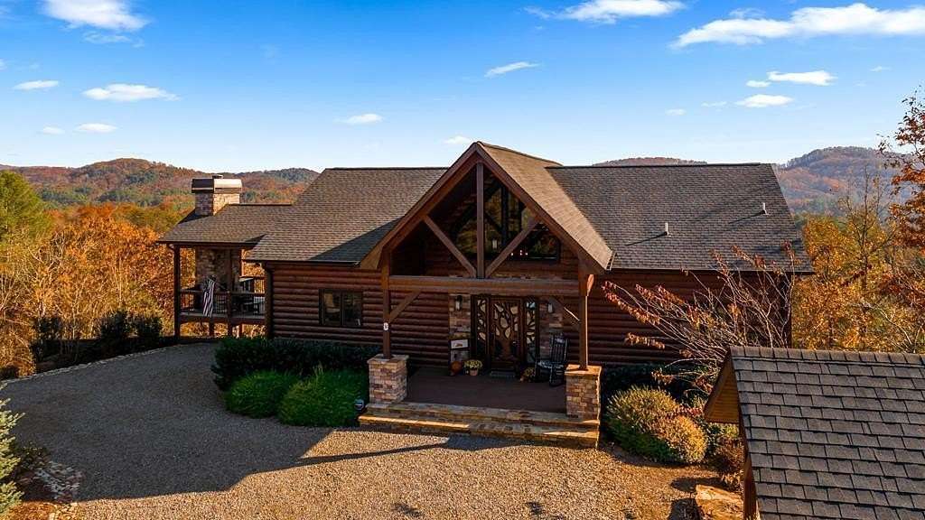 2 Acres of Residential Land with Home for Sale in Mineral Bluff, Georgia