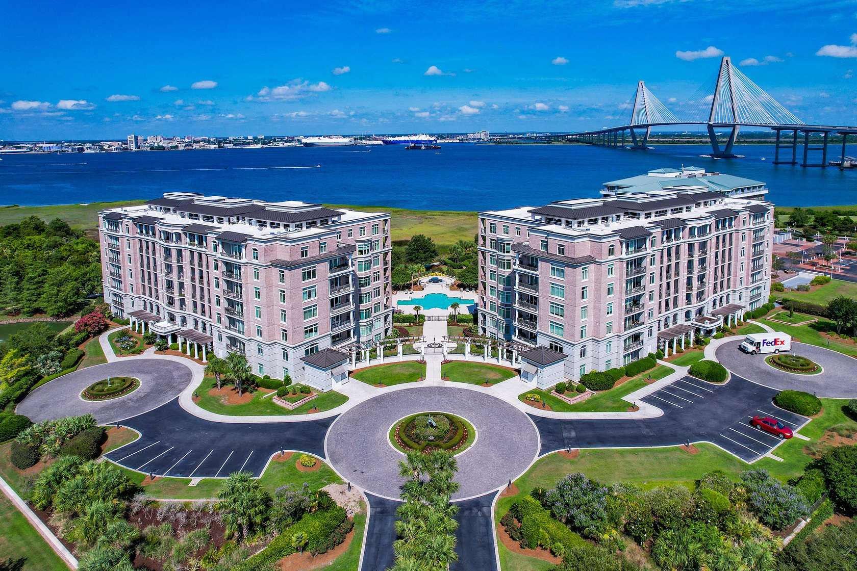 4 Acres of Residential Land with Home for Lease in Mount Pleasant, South Carolina