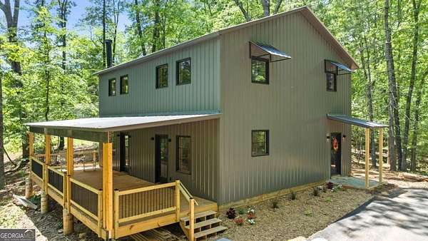 2 Acres of Residential Land with Home for Sale in McCaysville, Georgia