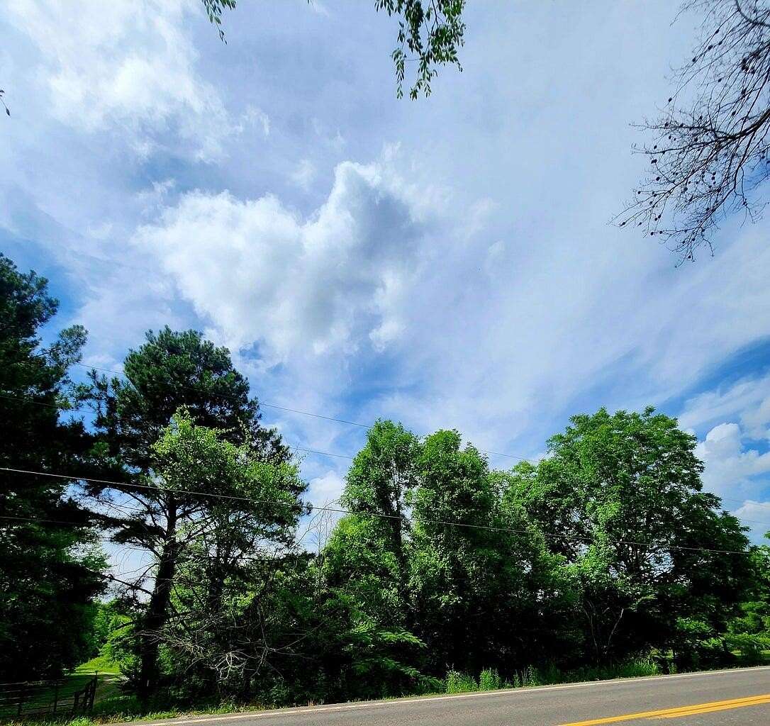 1.49 Acres of Land for Sale in Decatur, Tennessee