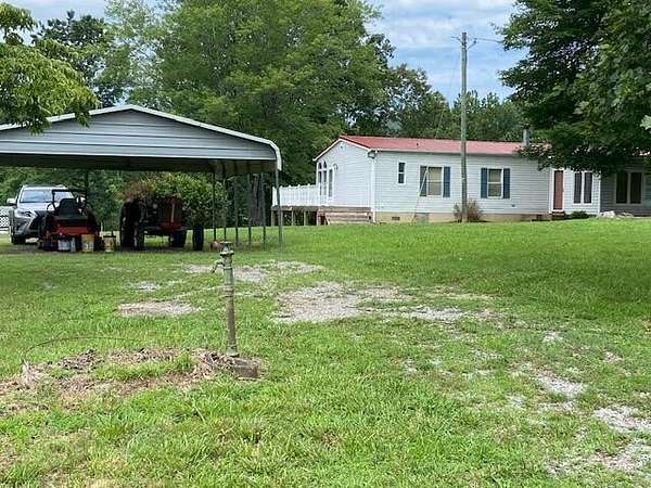 6.48 Acres of Residential Land with Home for Sale in Thaxton, Virginia