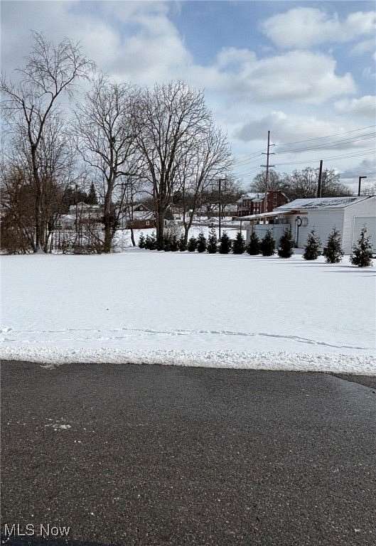 0.33 Acres of Commercial Land for Sale in Louisville, Ohio